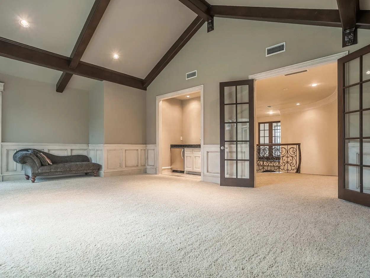 Vaulted Ceiling Beams